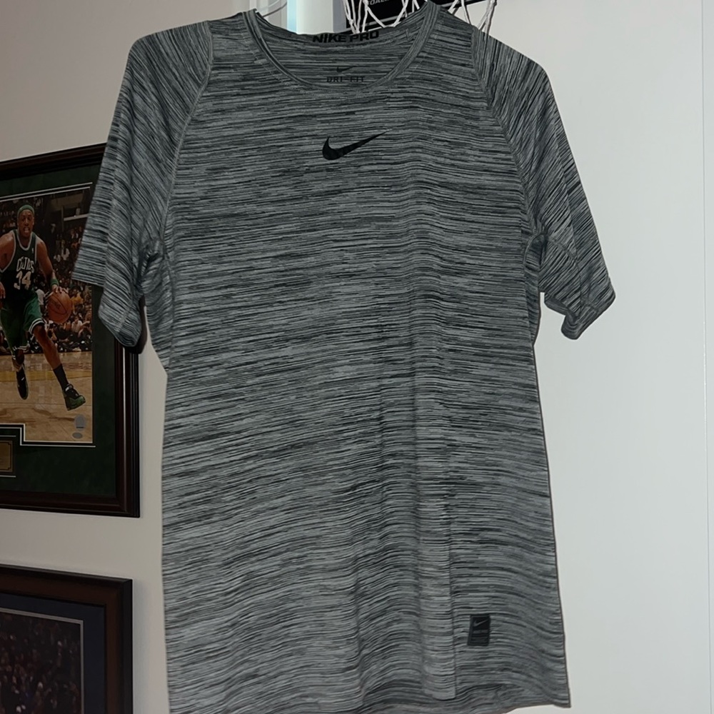 NIKE PRO running shirt